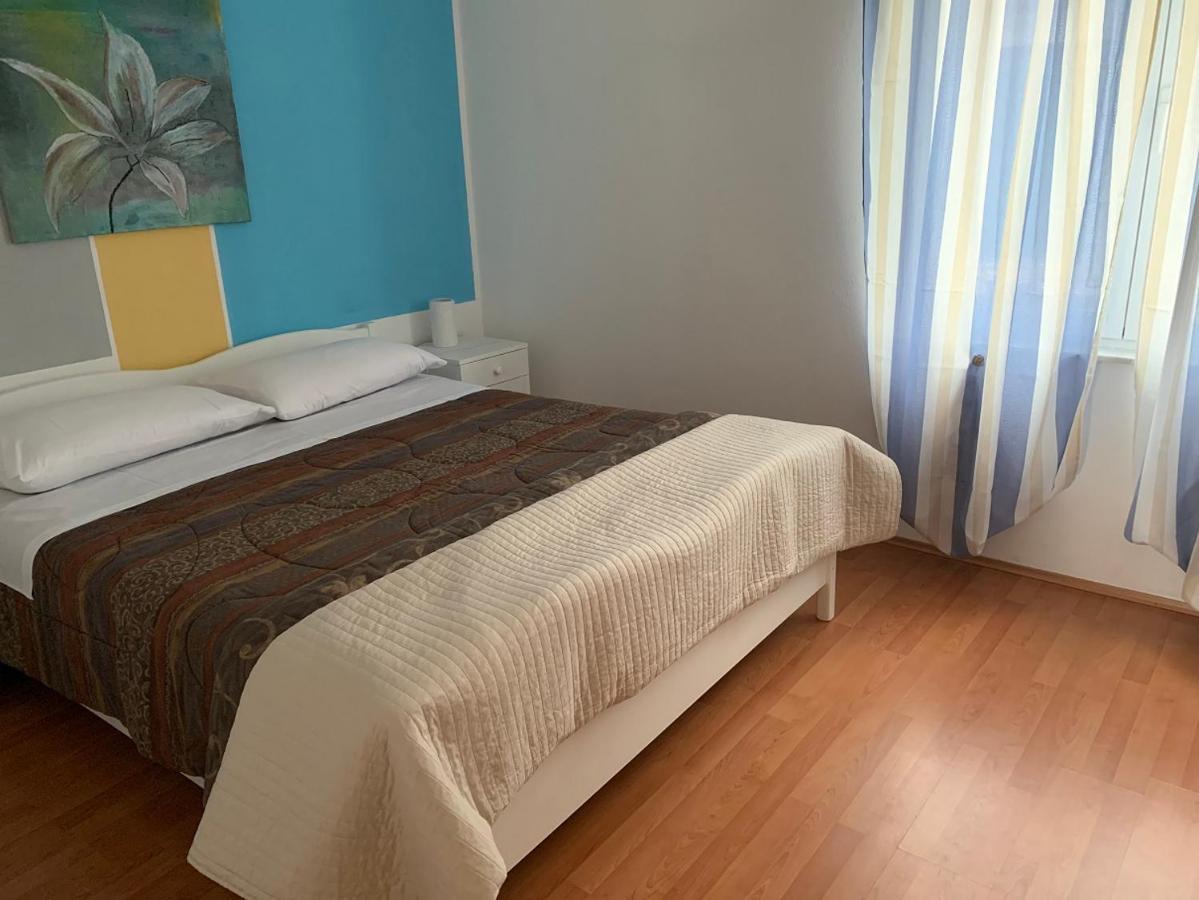 Apartman Kartec Krk Town Eksteriør bilde